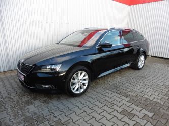 Škoda Superb III Combi 1.4 TSi Style DSG Navi, rezervace